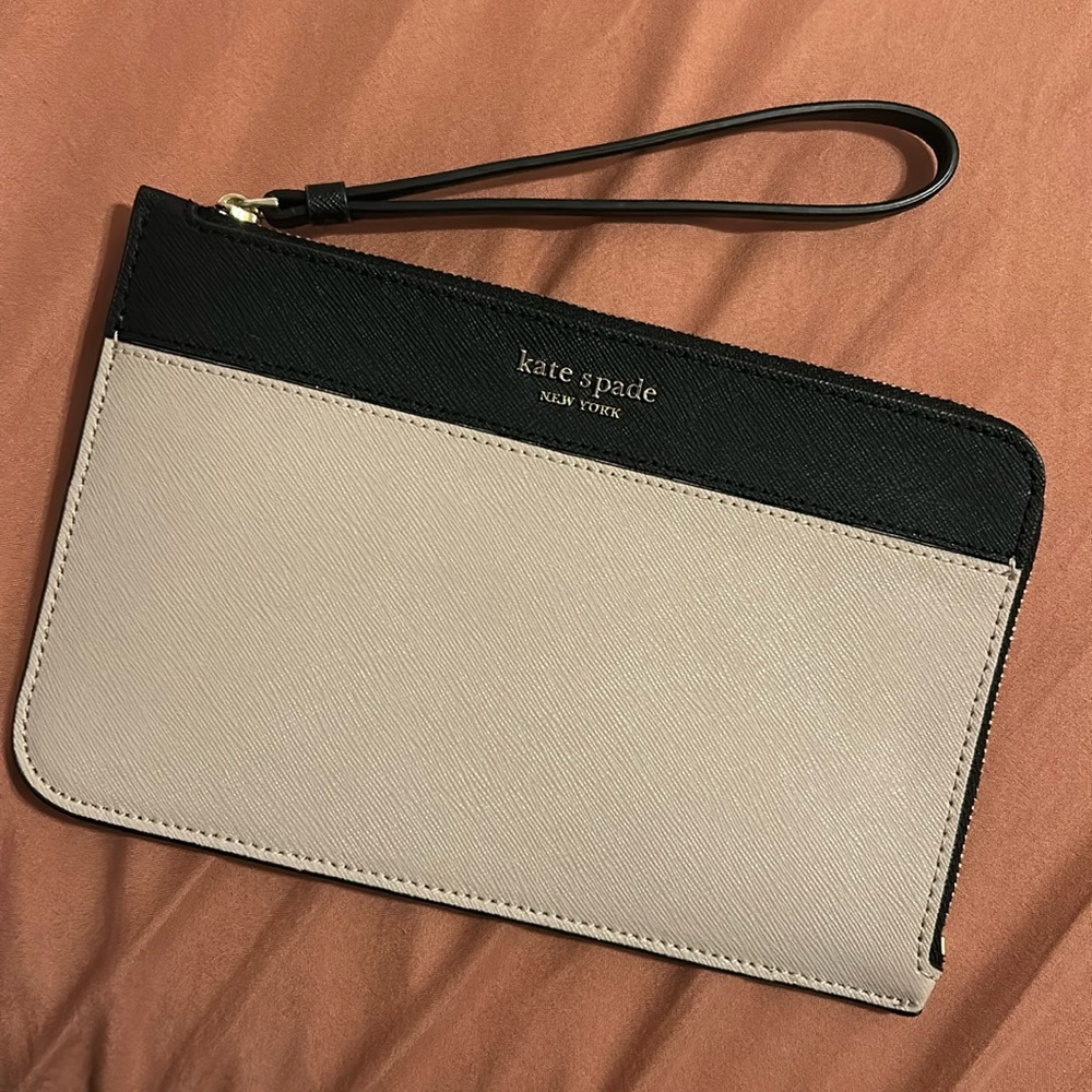 Kate spade wristlet